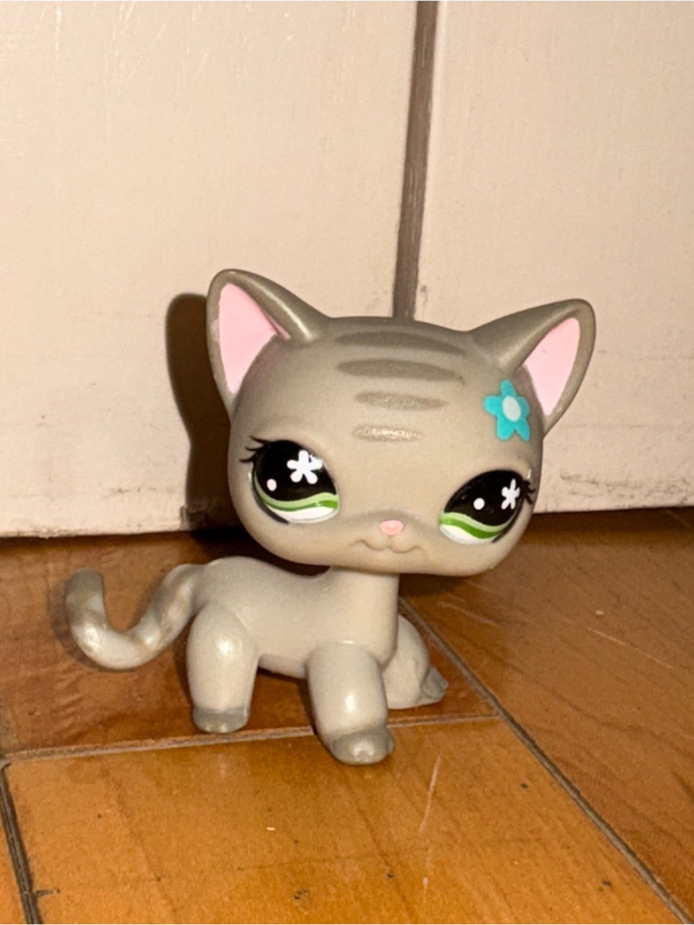 VINTAGE Y2K~ Littlest pet shop #483 gray cat 2006